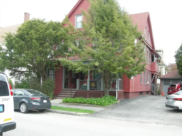 66 Fruit St, Worcester, MA 01609