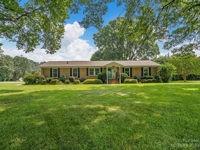 12101 Idlewild Rd, Matthews, NC, 28105