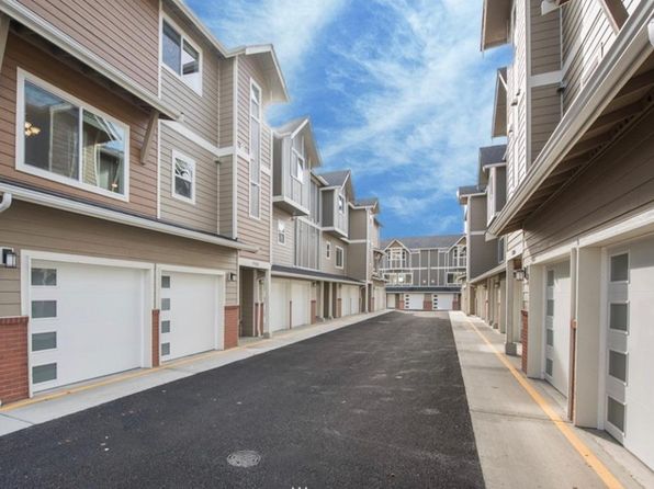 7236 212th St SW Unit D