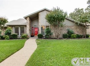 6020 Daven Oaks Dr, Dallas, TX 75248