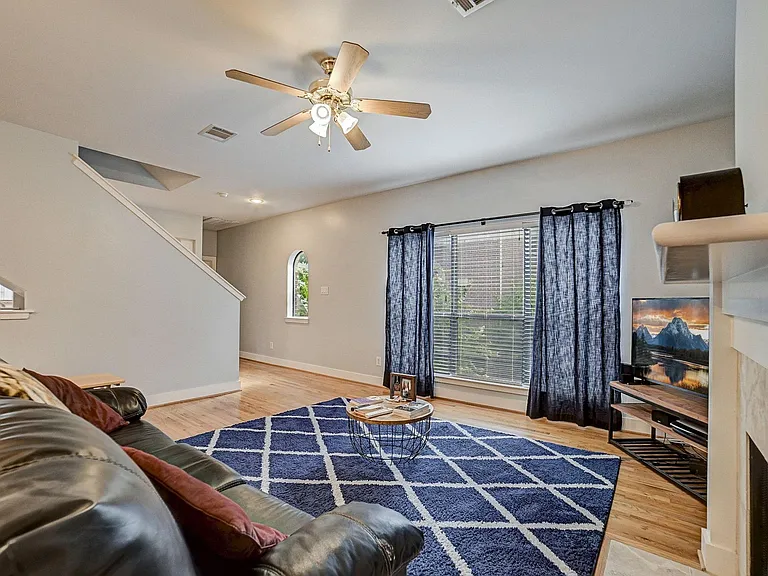 5838 Larkin St — Photo 21
