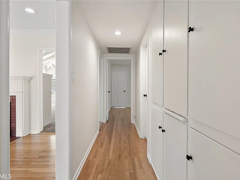 152 W Pamela Rd — Photo 29