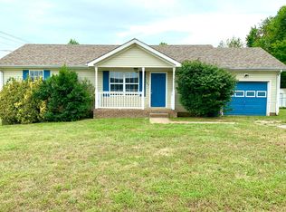 122 Grant Ave, Oak Grove, KY 42262