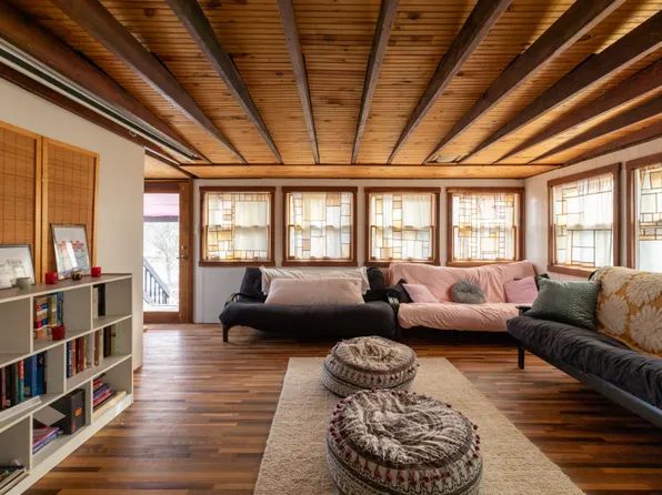 917 N Fairview St, Bloomington, IN 47404