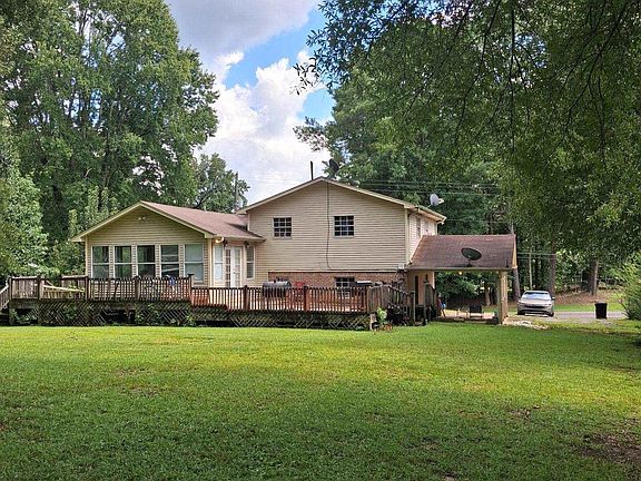 3rd image of 5065 Shady Crest Rd