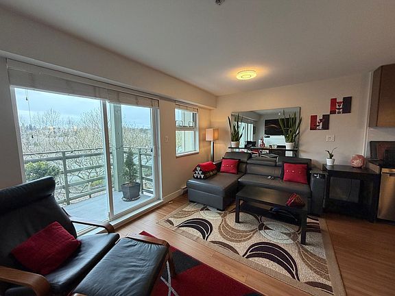 5th image of 15735 Croydon Dr #313