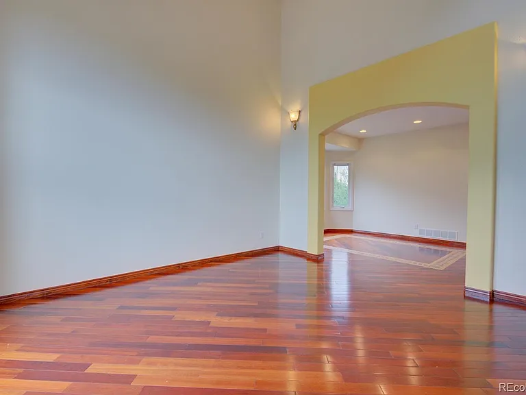 19597 E Maplewood Pl — Photo 2