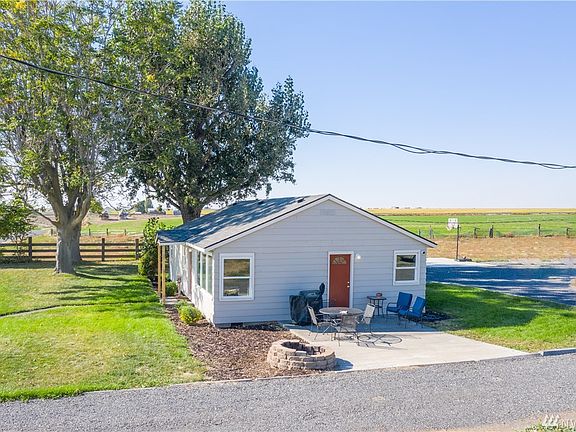 2nd image of 18362 Road 1 SE