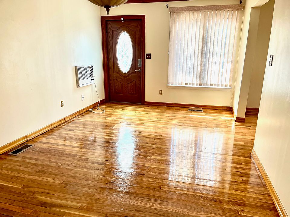 1st image of 11235 168th St Floor 1