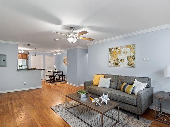 5th image of 10 N Ogden St APT 105