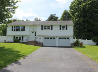 1135 Palisado Ave, Windsor, CT 06095