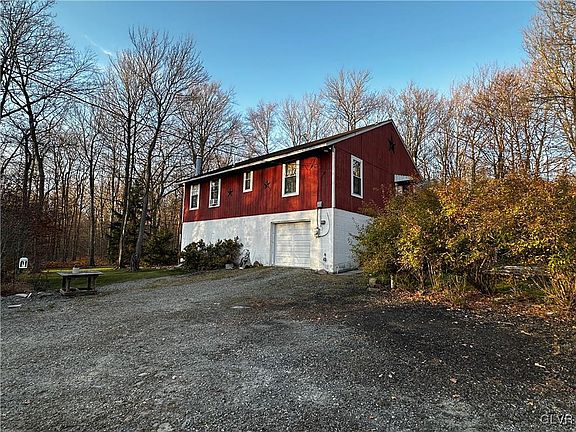 2nd image of 2173 Little Billy Ln