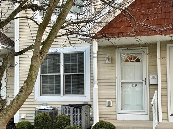 129 Olde Stone Ln, Lancaster, NY 14086