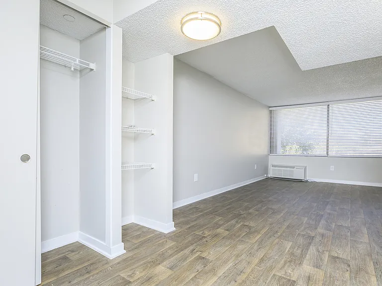 Open Layout