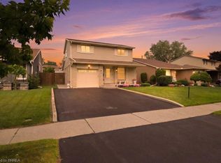 119 Brantwood Park Rd, Brantford, ON N3P 1G1