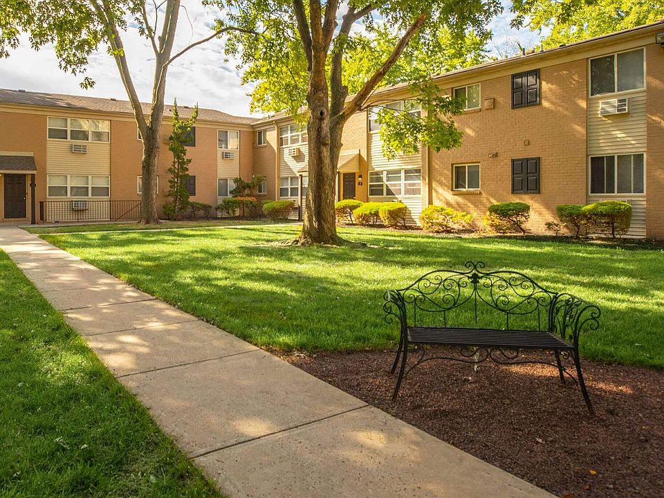 Hidden Forest 602 Hidden Forest Ct Fairless Hills PA Zillow