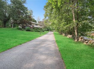 26 Windsor Rd, Yorktown Heights, NY 10598