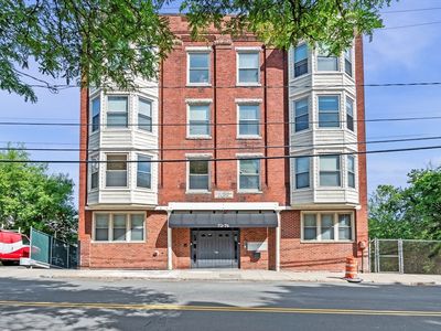 72 River St #6, Haverhill, MA, 01832