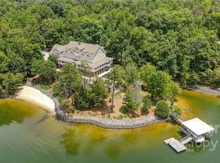 19721 Youngblood Rd W, Charlotte, NC 28278