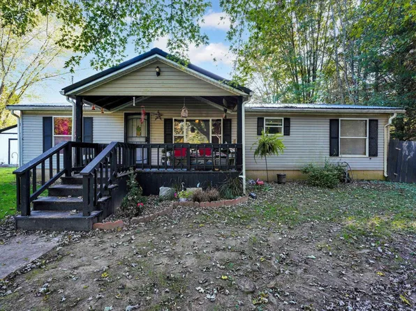 320 Stove Rd, Bedford, IN 47421