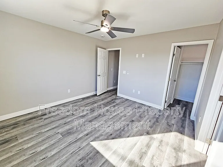 581 Valiant Ave — Photo 20