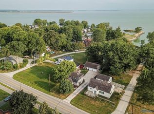 5913 Bay Shore Rd, Oregon, OH 43616