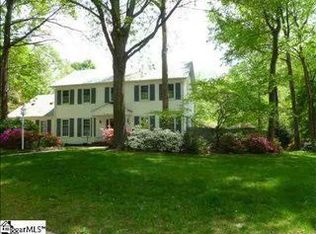 515 Hillpine Dr, Simpsonville, SC 29681