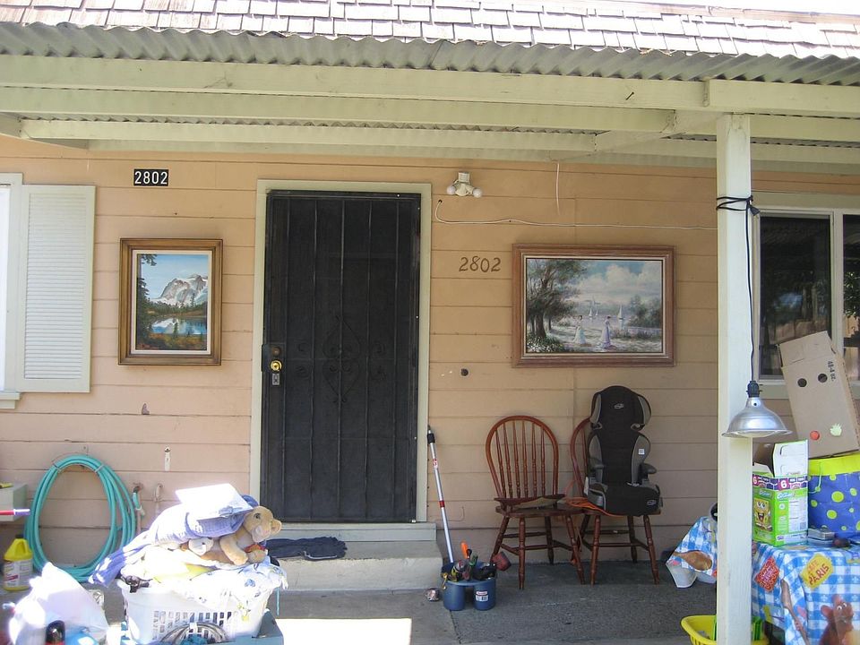 1st image of 2802 Devonshire Ave