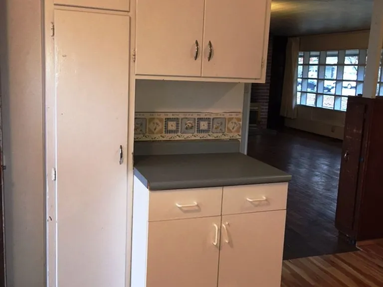 2815 Ferry St — Photo 6