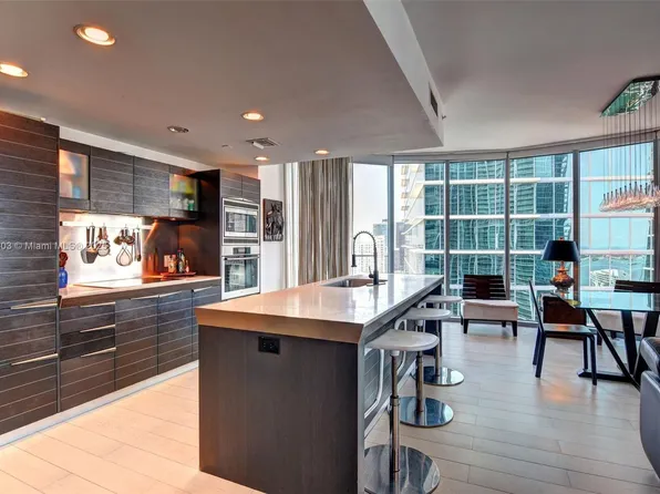 200 Biscayne Boulevard Way APT 3901, Miami, FL 33131