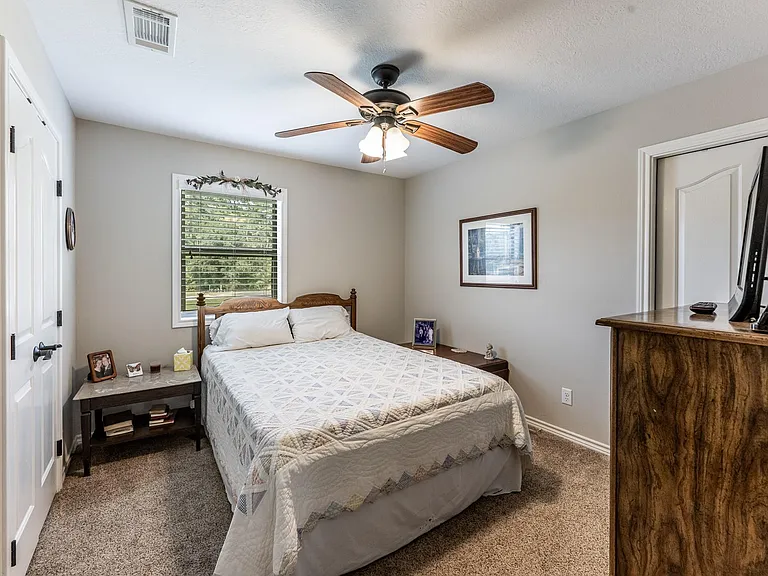 14 Wildwood Lake Dr — Photo 27