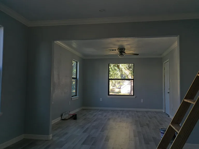 2102 Tulip St — Photo 12