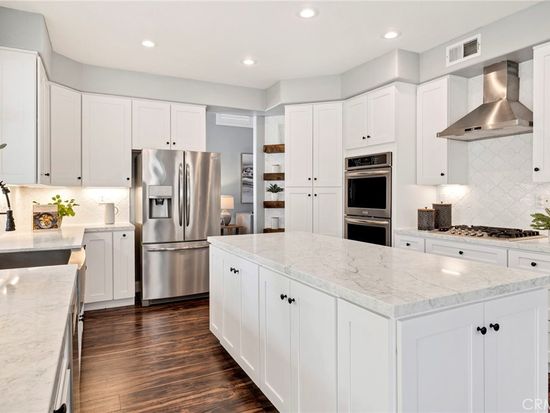 45683 Caminito Olite, Temecula, CA 92592