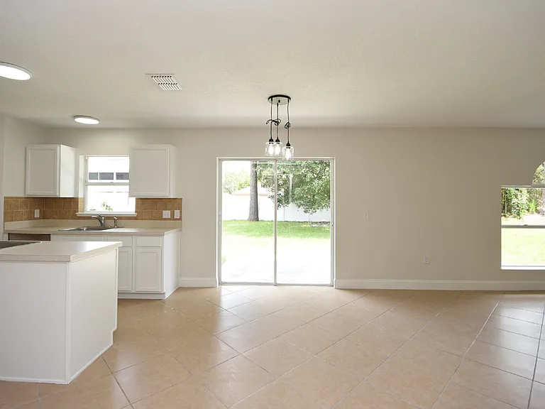 3 Sea Beacon Pl — Photo 11