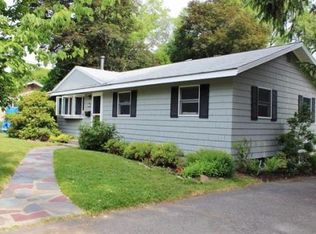 14 Robinson Rd, Beverly, MA 01915