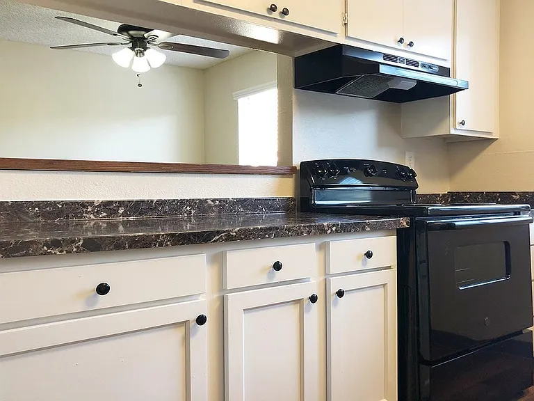 East Orange Village Apartments — Photo 57