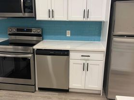 2525 S 5th Street - Ackerman, A