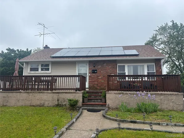 12 Avon Drive, Amityville, NY 11701