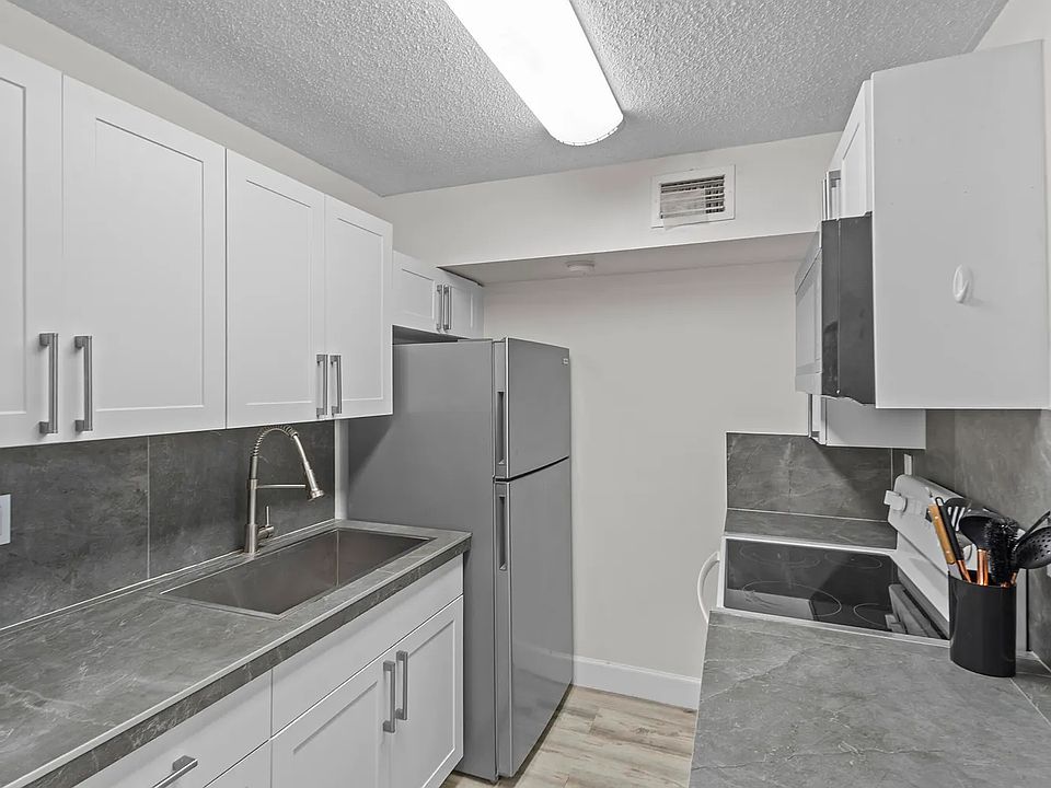 1st image of 2000 N Congress Ave #K106