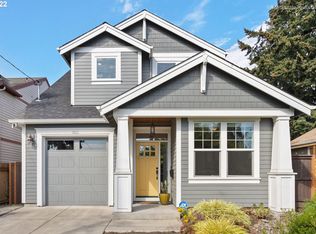 1011 NE 69th Ave, Portland, OR 97213