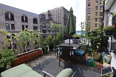 Rented by JK Dansar Corp