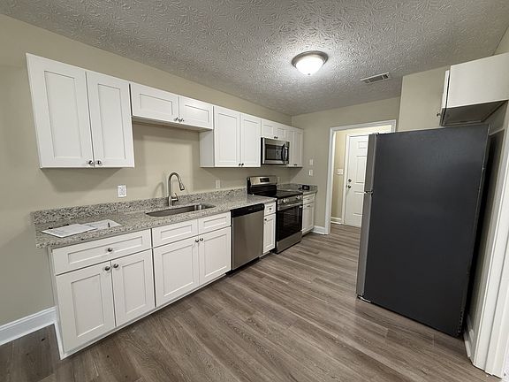 2nd image of 283 Westchester Cir #1