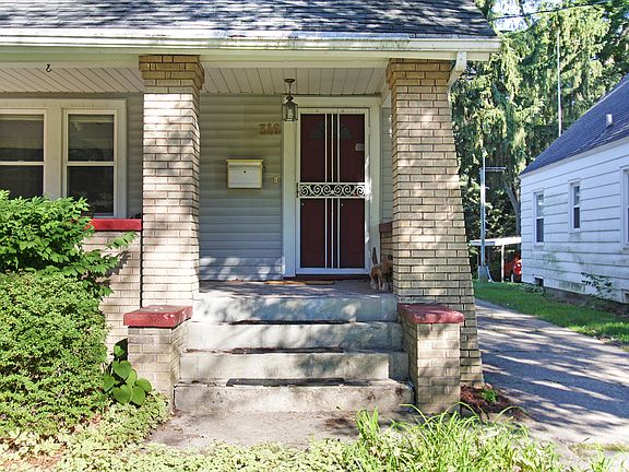 3rd image of 316 Bristol Ave NW