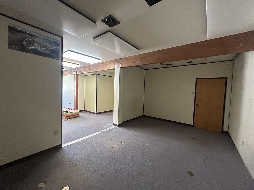 1st image of 4014 Lake St #2