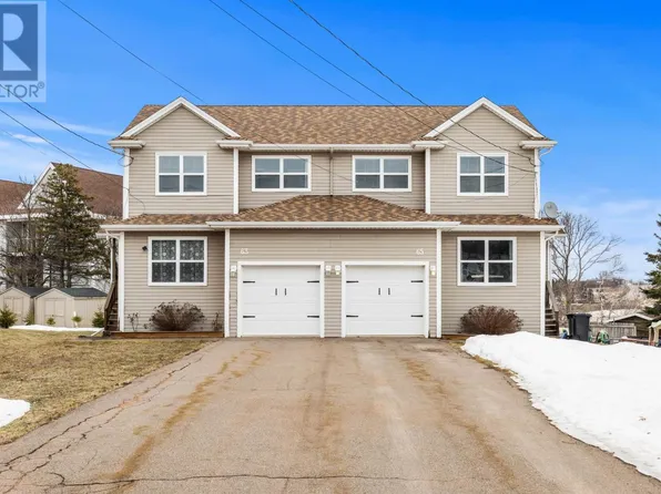 65 Mackinley Cres, Cornwall, PE C0A 1H8