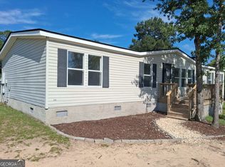 393 Tucker Rd, Lizella, GA 31052