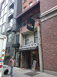 314 West 52nd Street in Hell&#39;s Kitchen