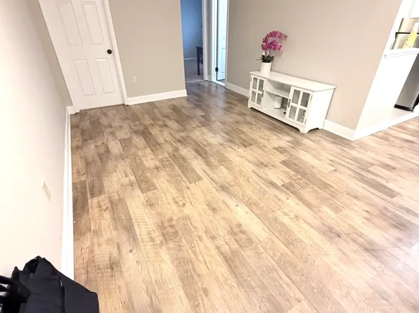 250 Tanglewood Ln APT B1, King Of Prussia, PA 19406