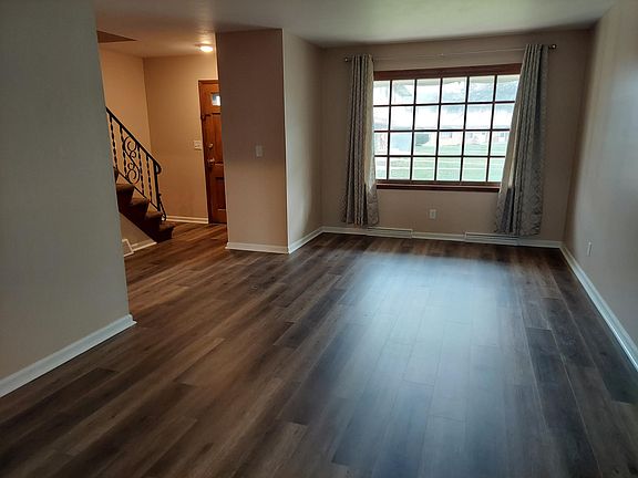 2nd image of 4556 Apple Orchard Ln