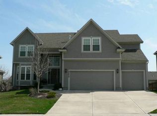 22829 W 44th St, Shawnee, KS 66226